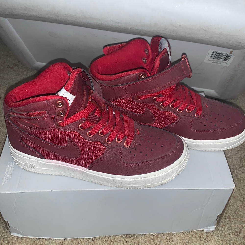 Air Force 1 Mid